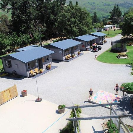 Roxburgh Clutha Gold Top 10 Holiday Park Exterior photo