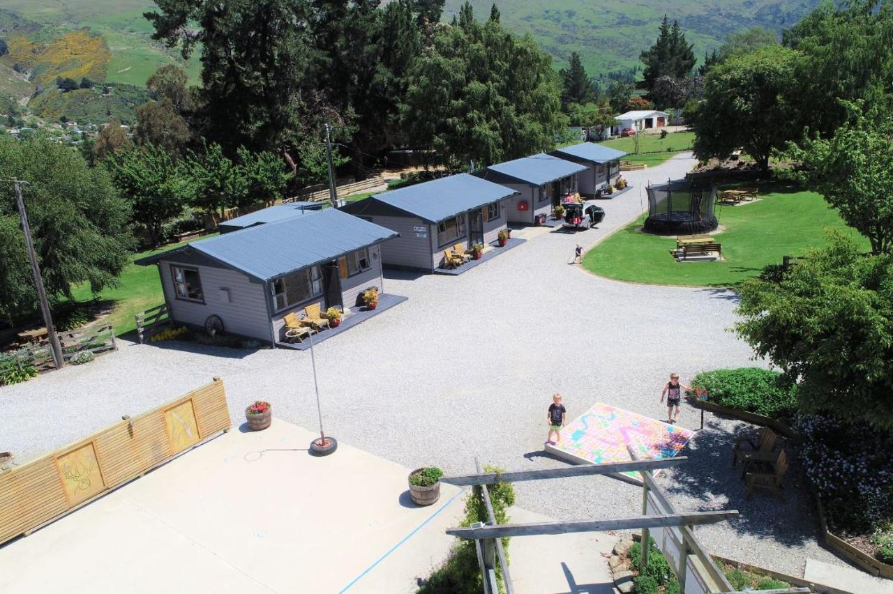 Roxburgh Clutha Gold Top 10 Holiday Park Exterior photo