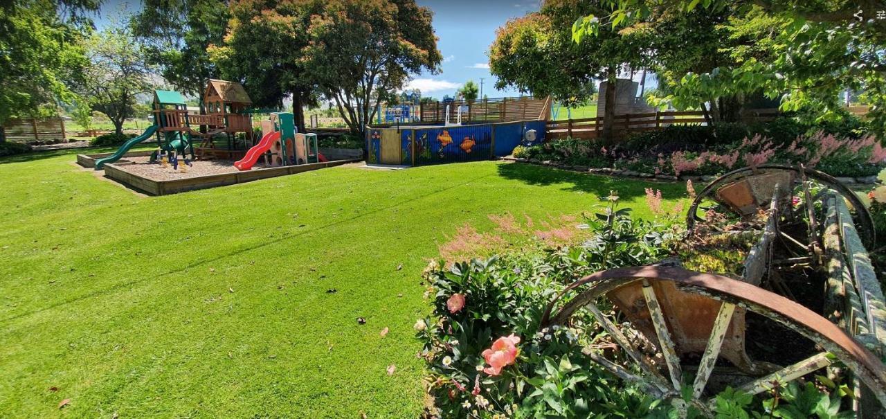 Roxburgh Clutha Gold Top 10 Holiday Park Exterior photo
