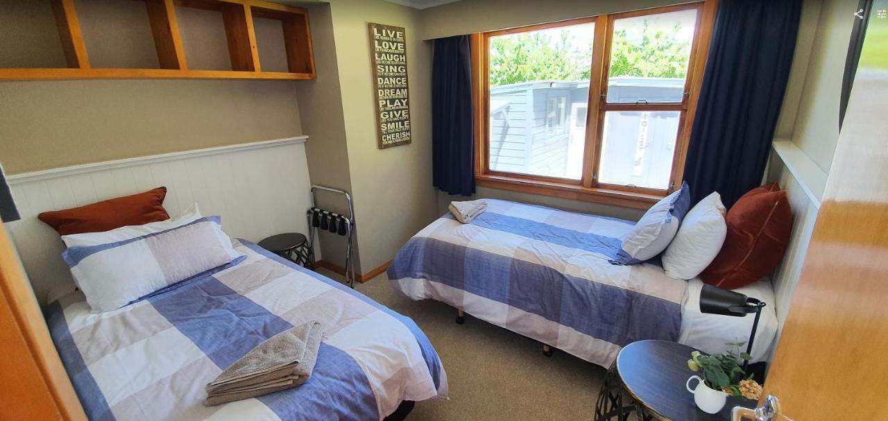 Roxburgh Clutha Gold Top 10 Holiday Park Exterior photo